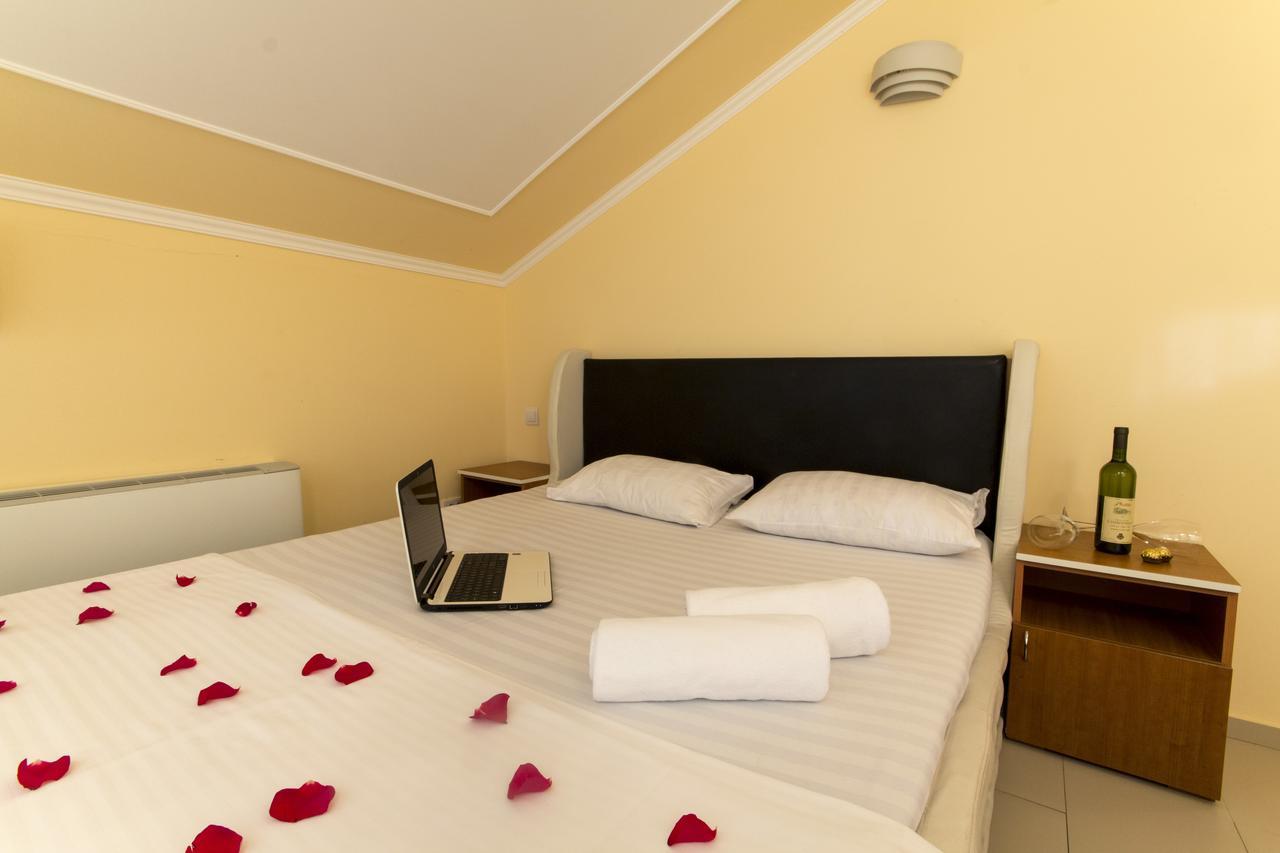 Miami Spa And Wellness Belgrado Esterno foto