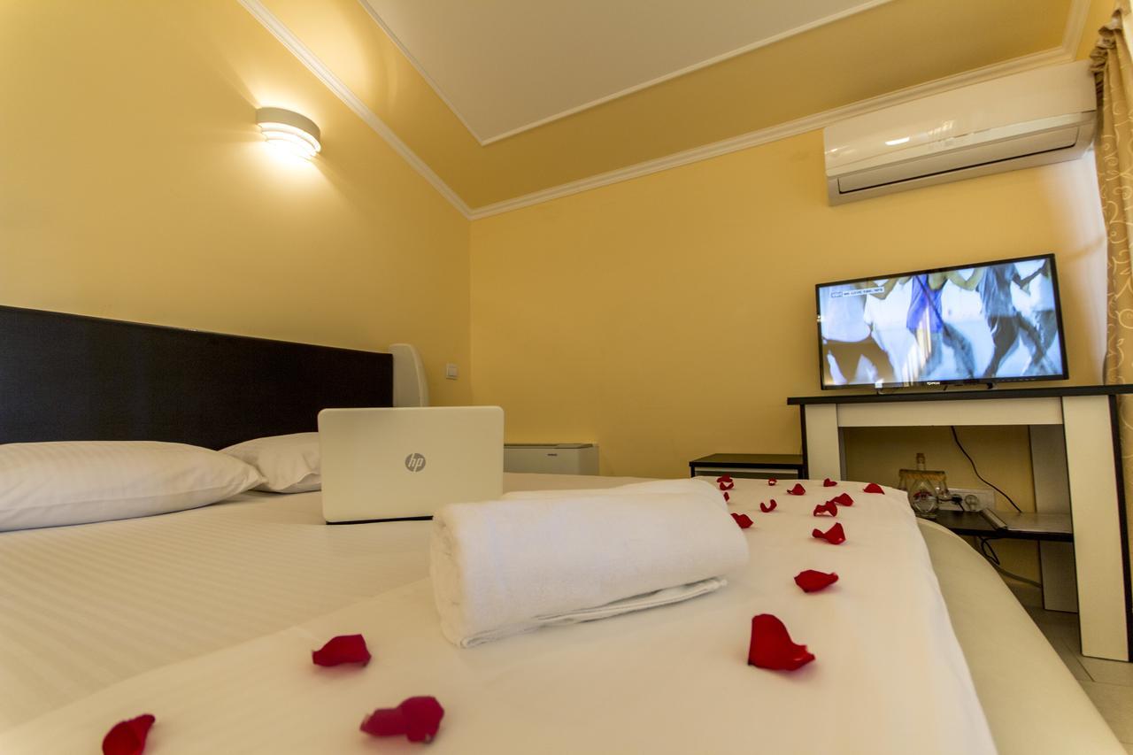 Miami Spa And Wellness Belgrado Esterno foto